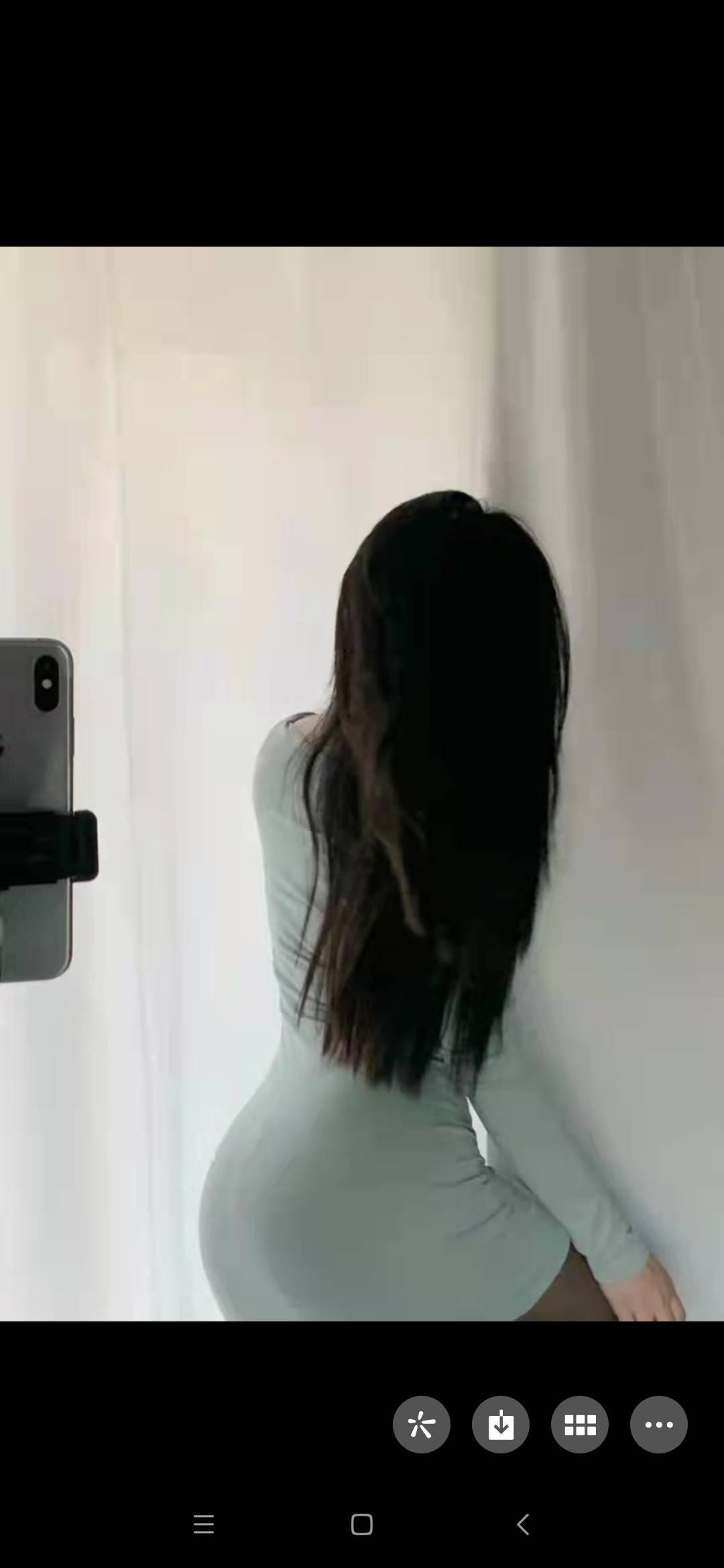 一个准备考研的妹子，人漂亮。